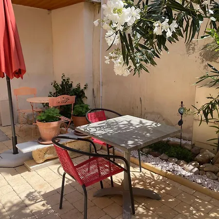 Ferienwohnung Instant En Provence Eyragues Exterior foto