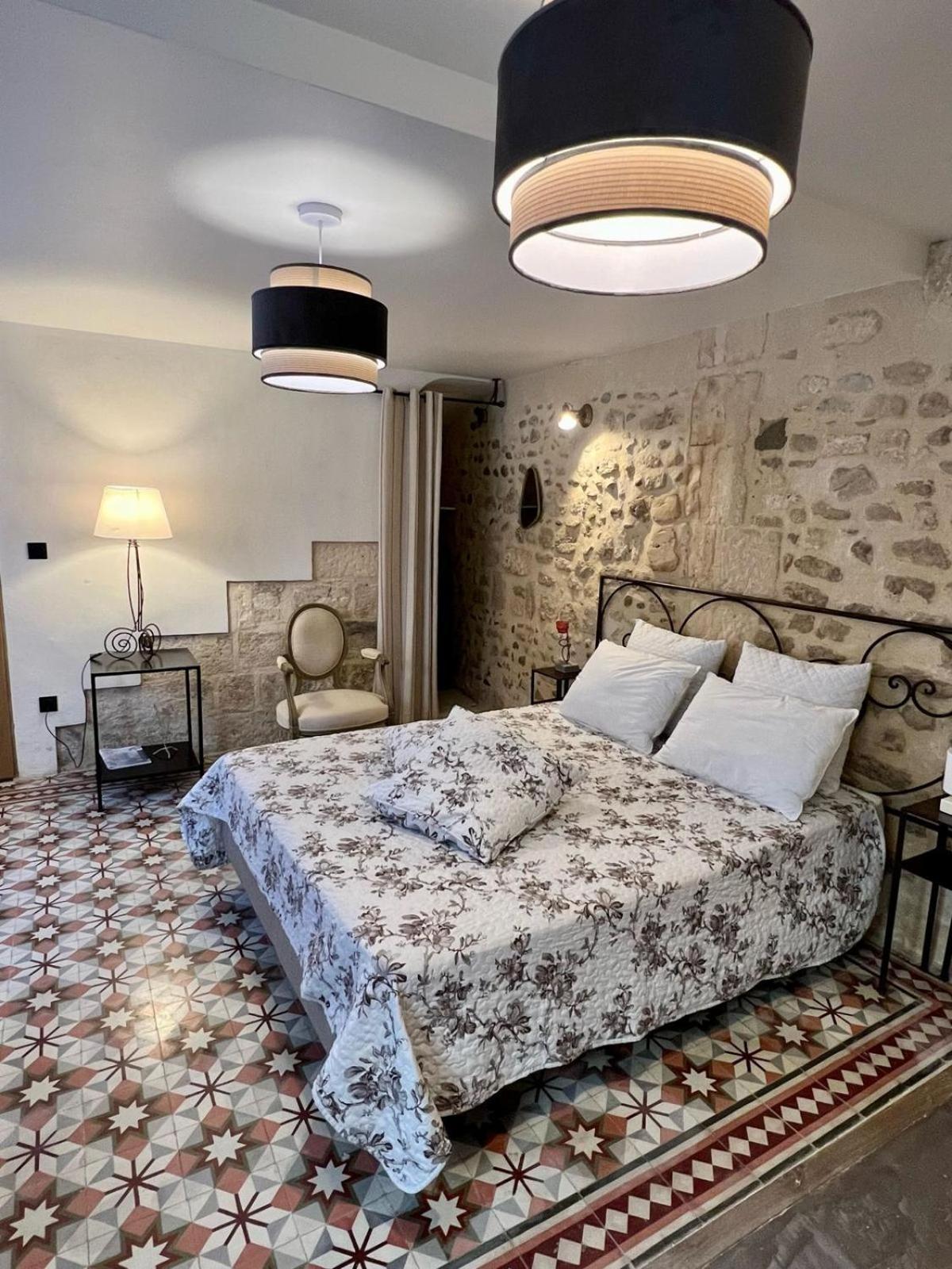 Appartement Instant En Provence Eyragues