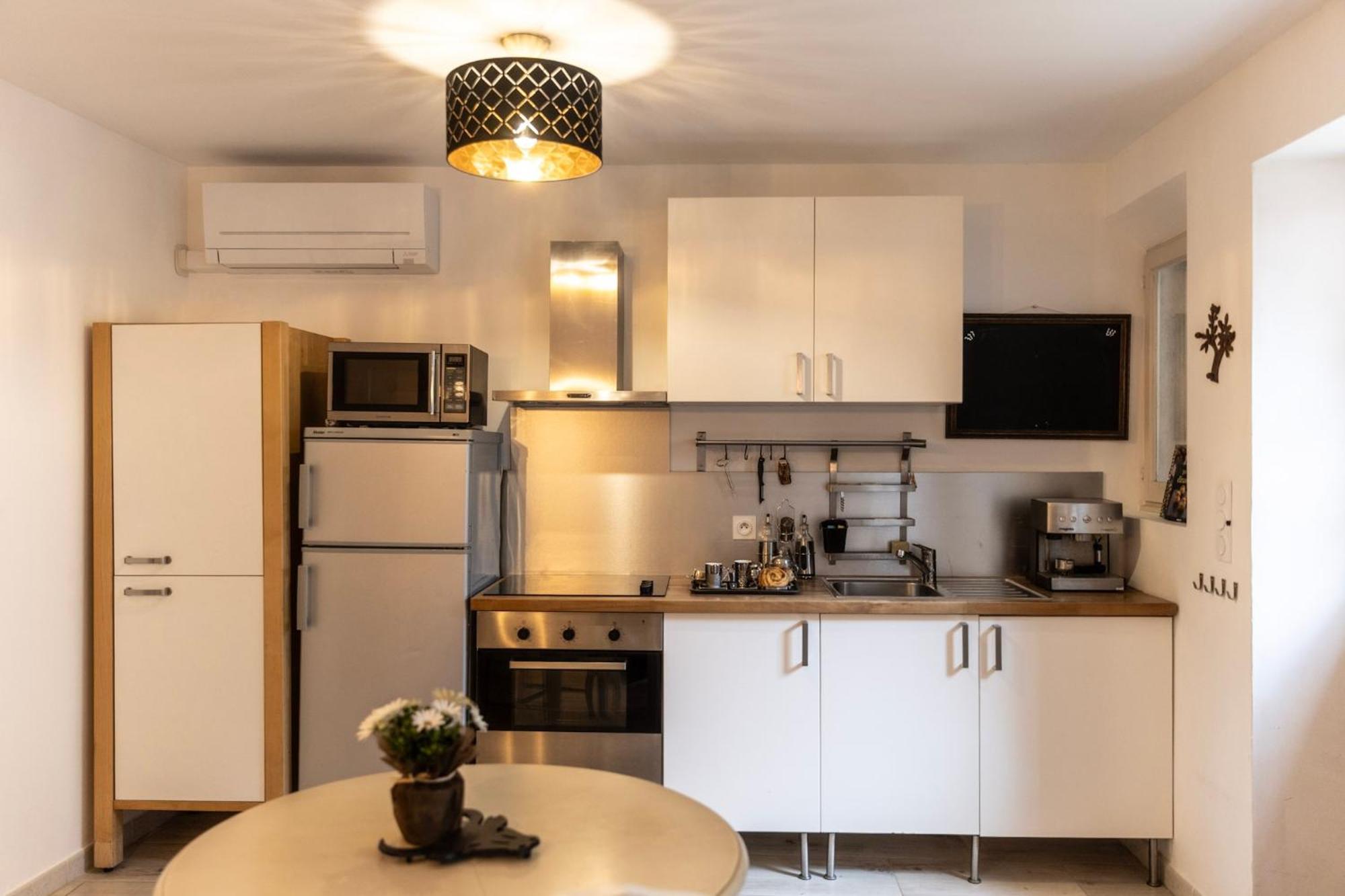 Instant En Provence Apartment